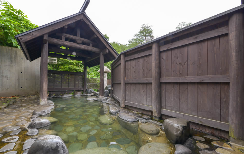 鶴の湯